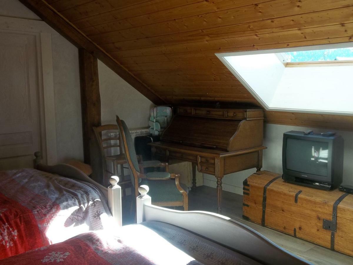 Le Chant Du Coq Bief-des-Maisons Bagian luar foto